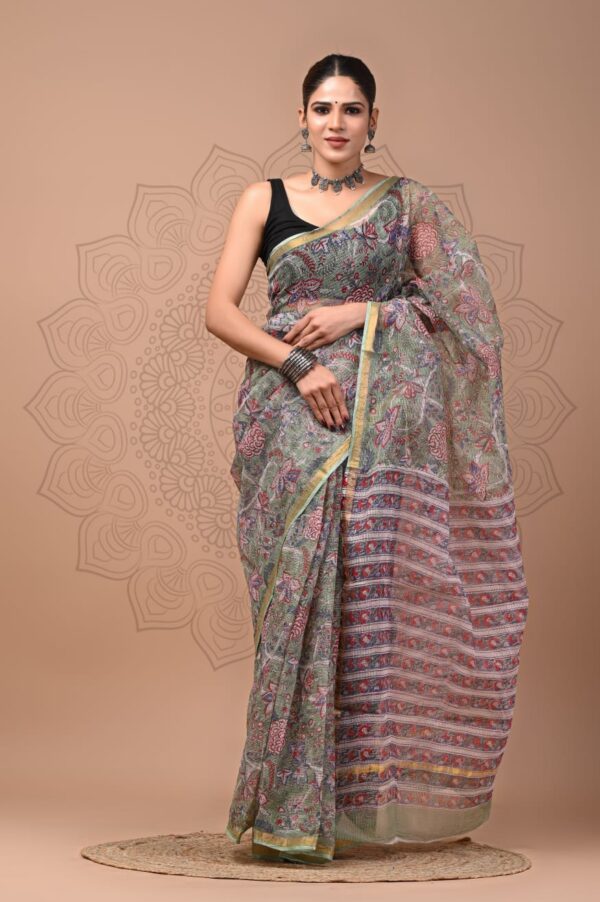 Biege Pink Pattern Doriya Saree with Hand Block Bagru Print