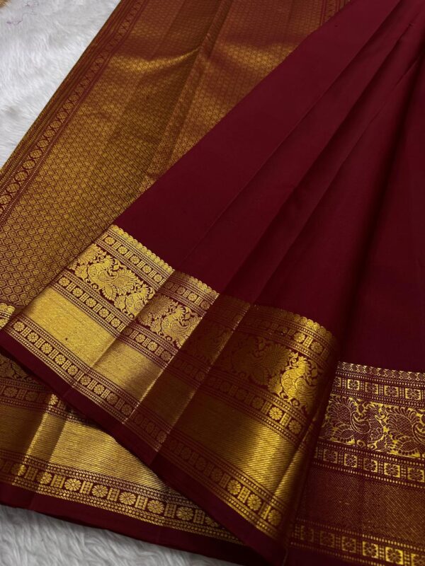 WhatsApp Image 2025-09-14 at 17.27.05 Pure Red Handloom Kanchipuram Silk Saree