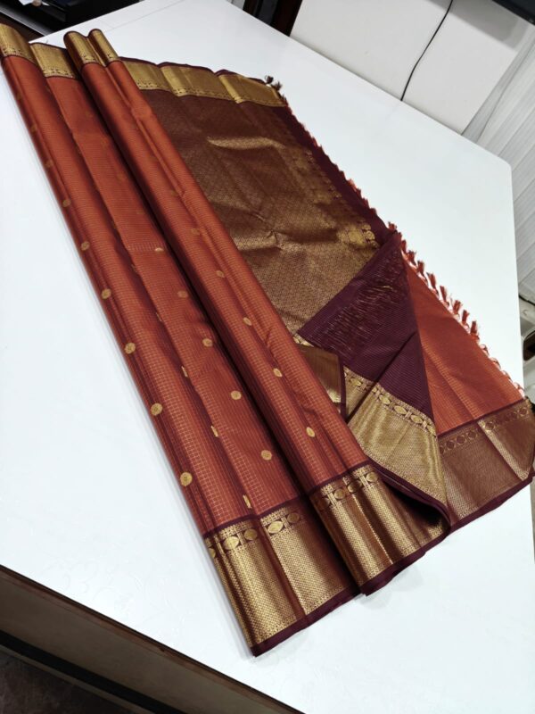 WhatsApp Image 2025-09-16 at 15.10.27 (1) Pure Brown Kanchipuram Silk Bridal Saree – Handwoven with 2G Pure Zari