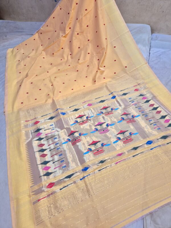 Paithani Pure Light Yellow Cotton Handwoven Saree