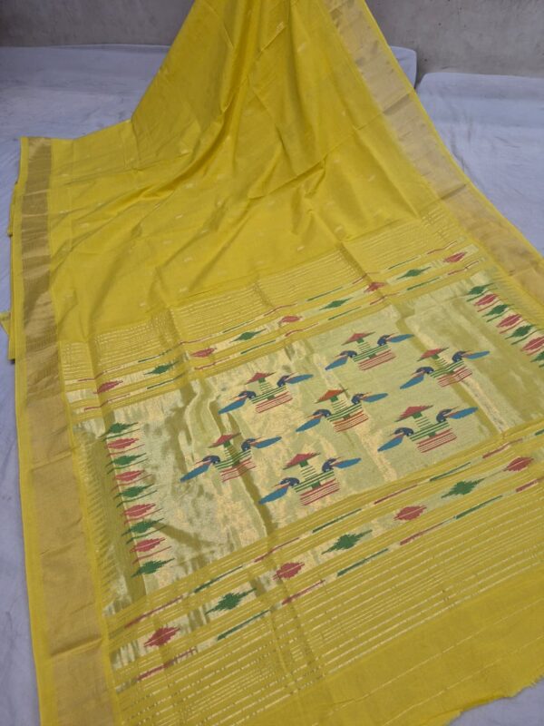 WhatsApp Image 2025-09-16 at 19.07.14 (1) Paithani Light Yellow Silk Cotton Handwoven Saree
