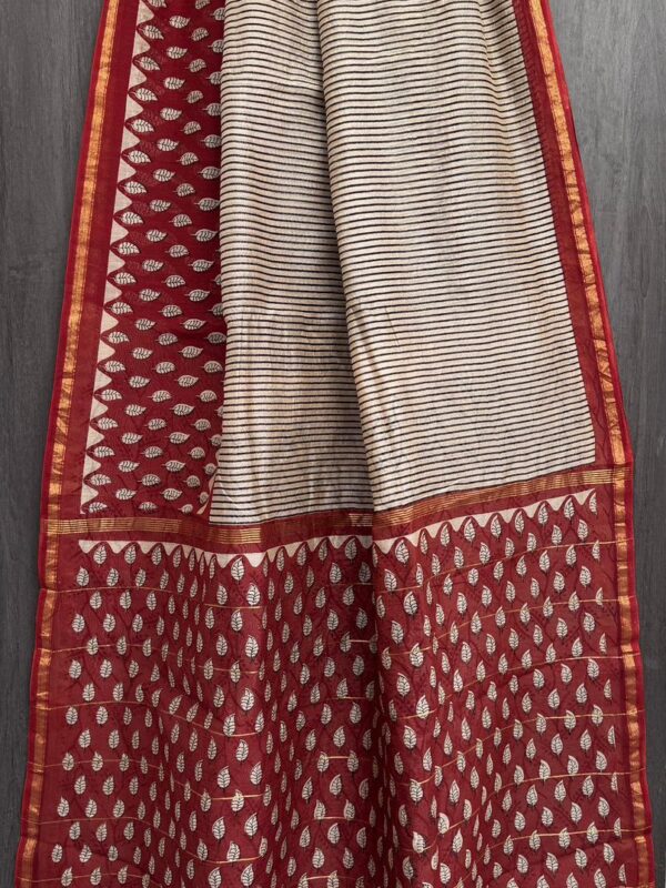 Red Maheshwari Silk Saree