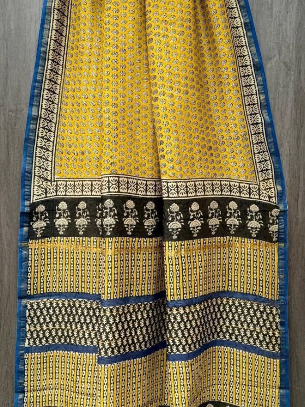 Yellow BlackMaheshwari Silk Saree