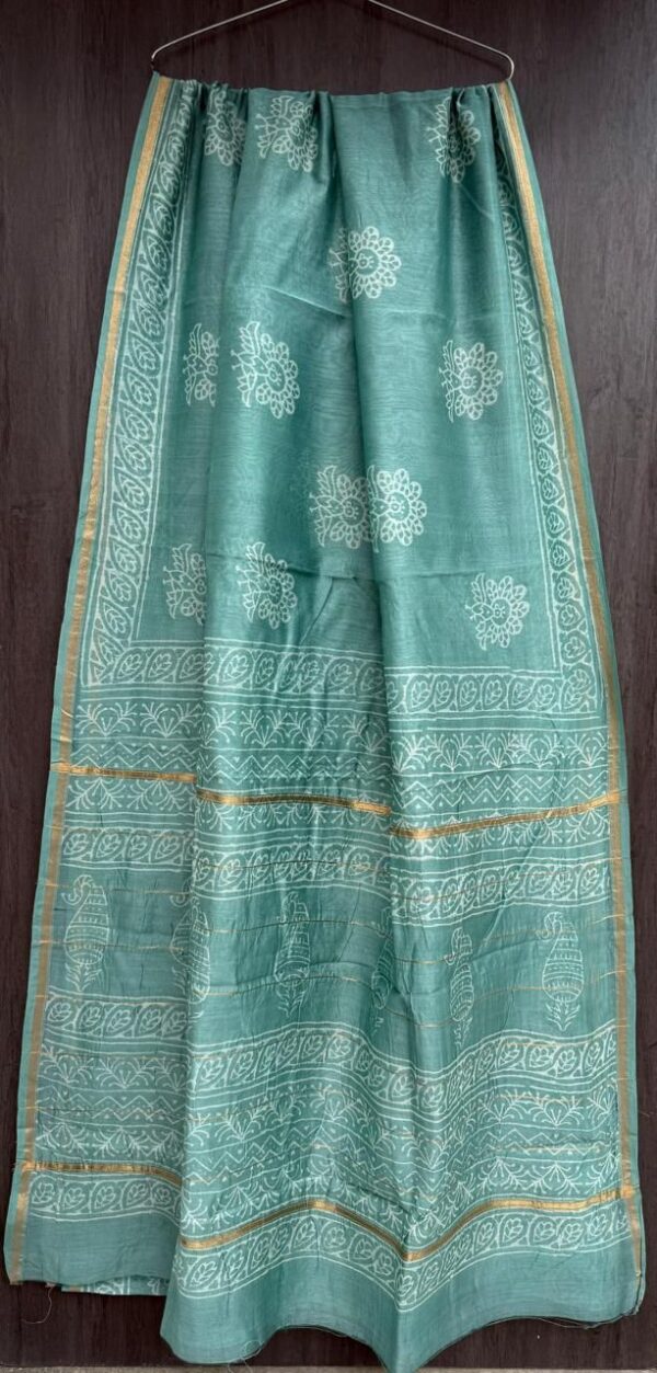 Ocean Blue Maheshwari Silk Saree